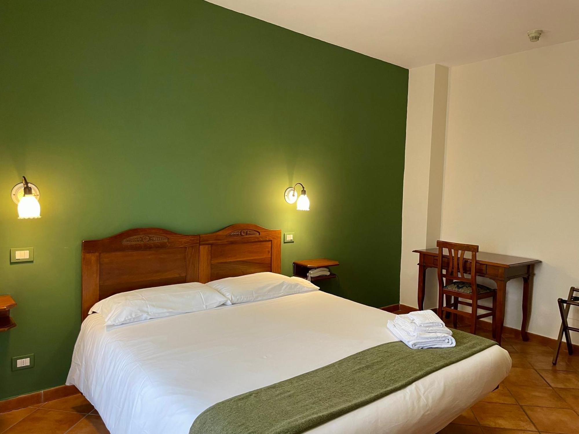 Albergo Mingone Isola di Liri Exterior foto